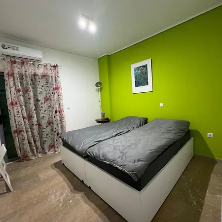 Appartement Loutraki Apartment *